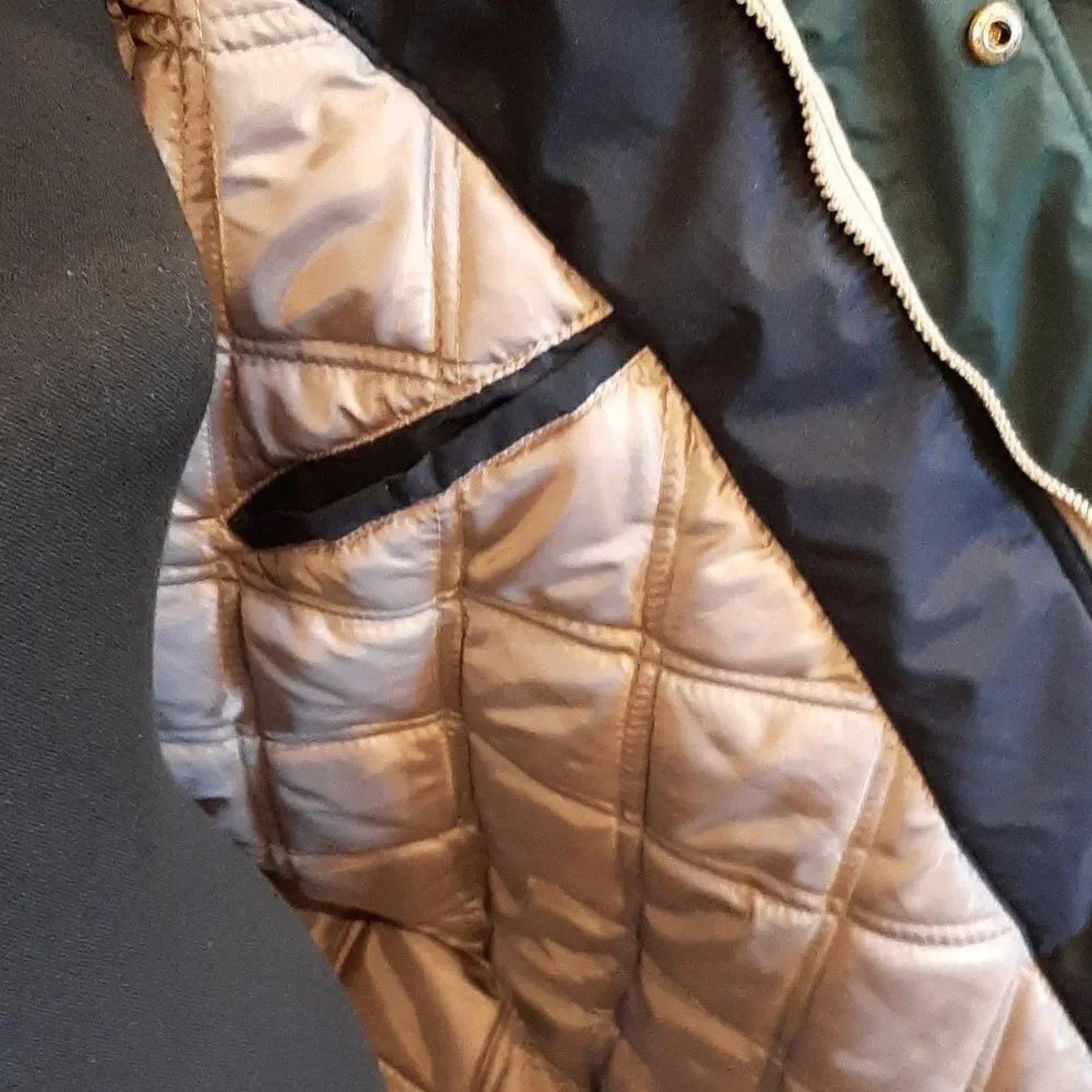 MembersāOnlyāPoplināColorblockāJacket - Picture 3 of 12